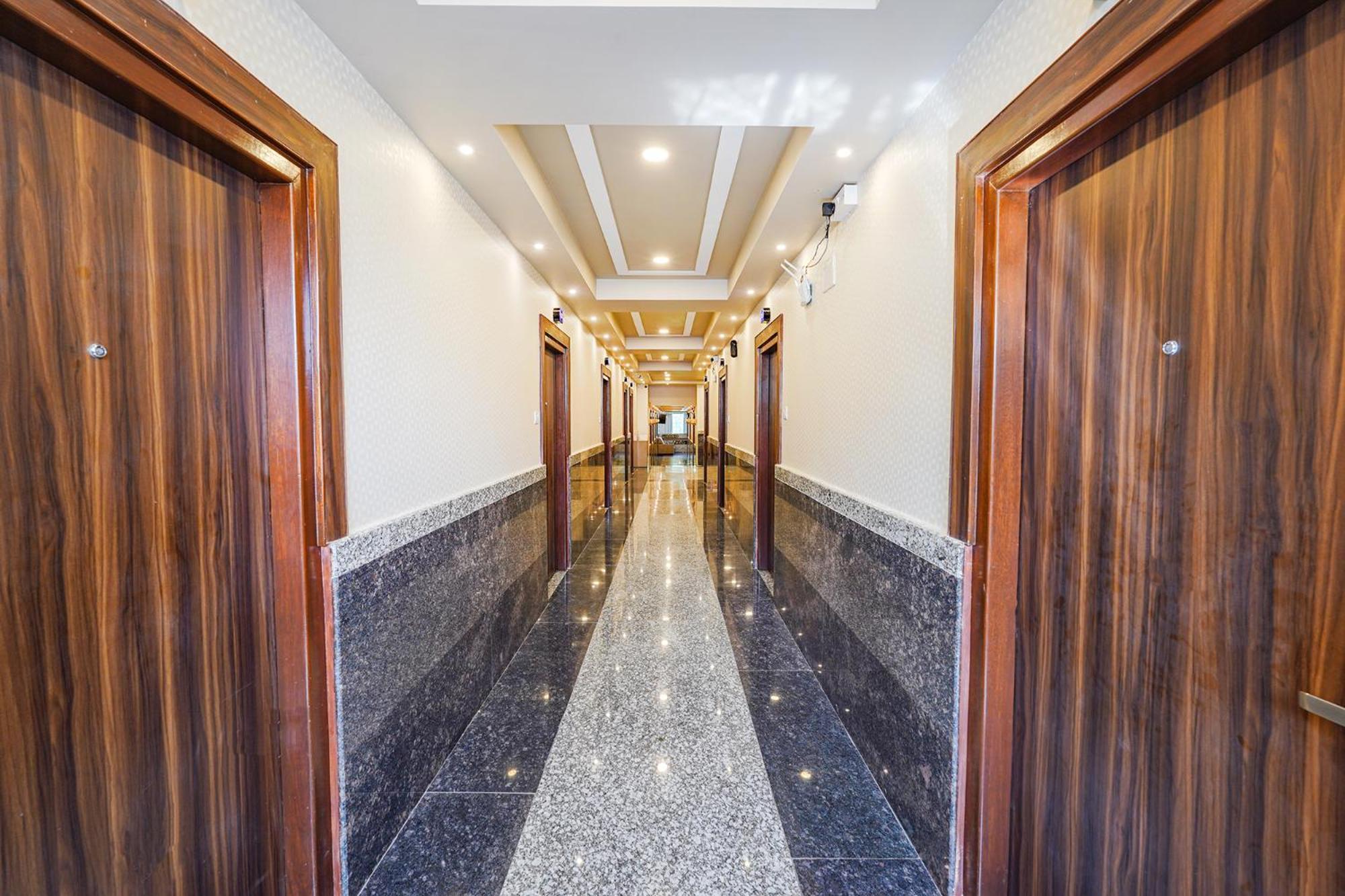 Fabhotel Grand Falcon Bangalore Extérieur photo